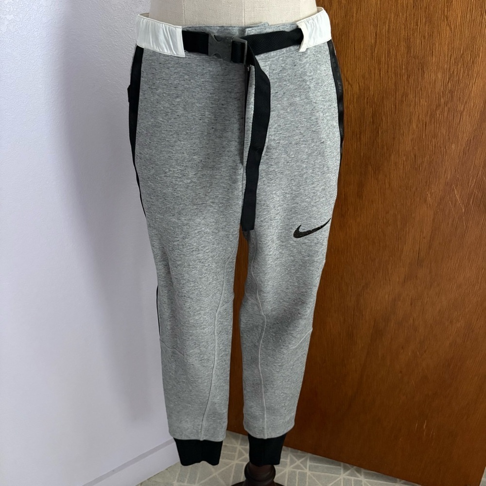 NIKE x SACAI sz XS Tech Fleece Belted Gray Sweatpants Black Trim CW2187